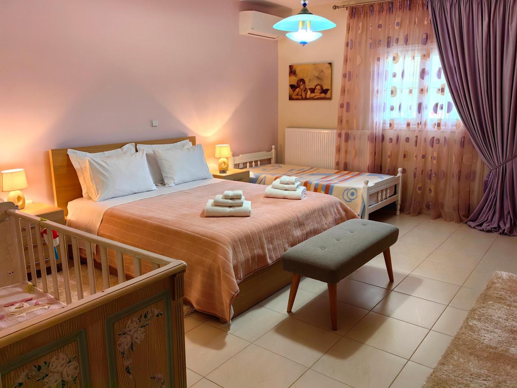 Eleni's Holiday Home Kalamata Dış mekan fotoğraf